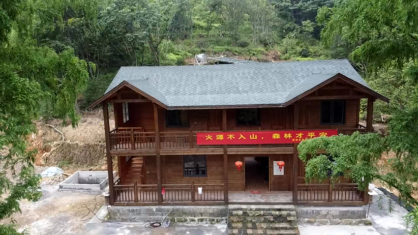 1670304375153228.png DKHD38822.png